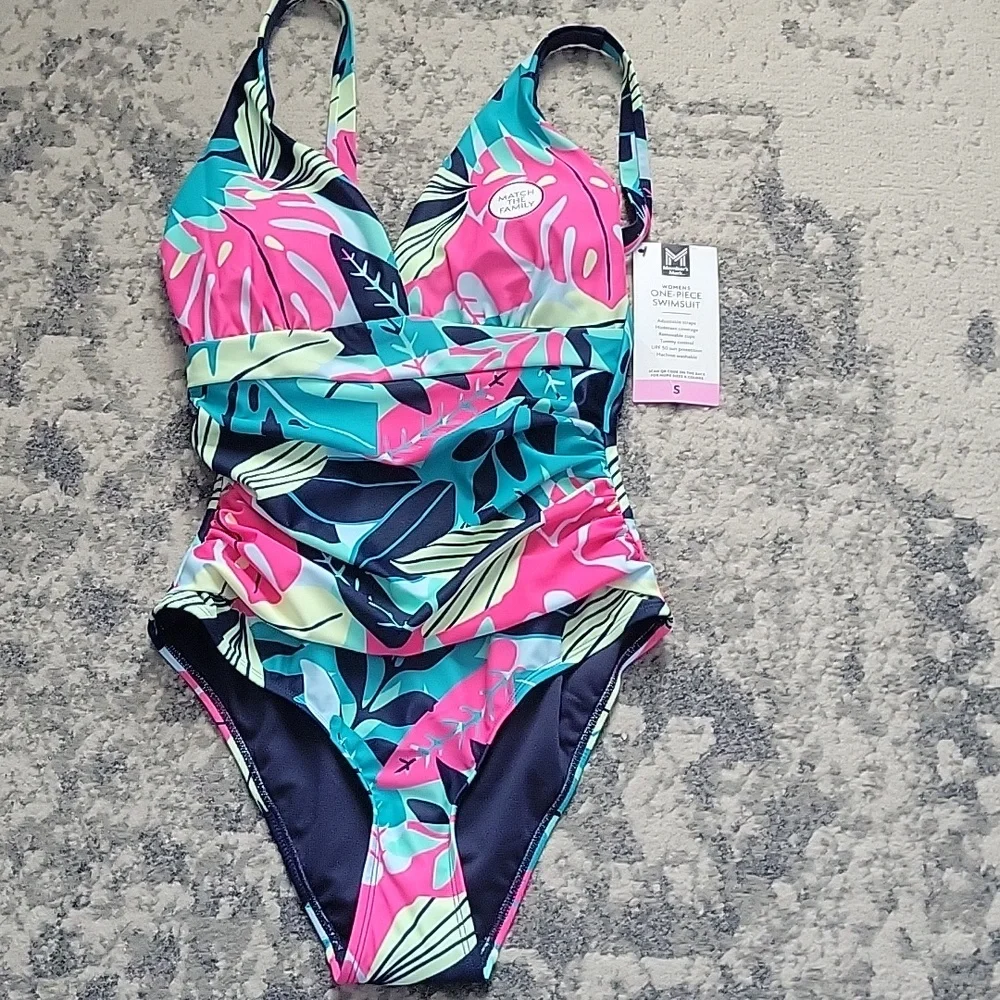 N/A bold tropical